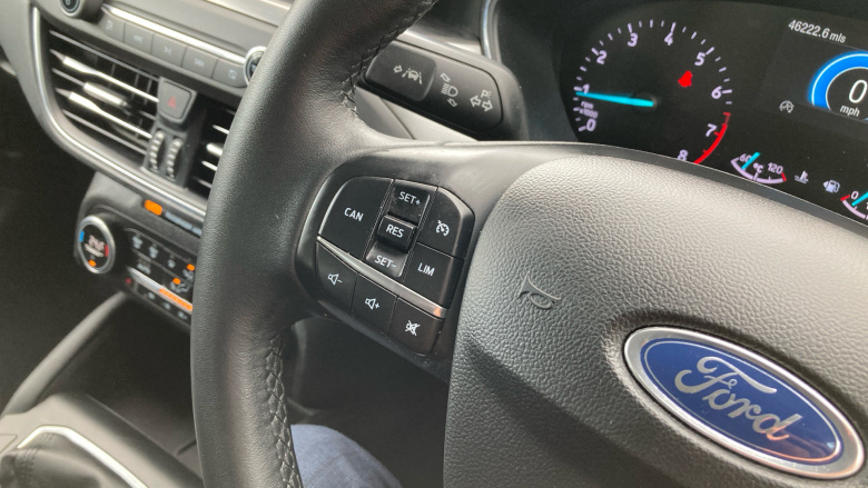 Ford Focus 1.0 EcoBoost 125 Titanium 5dr Petrol Hatchback
